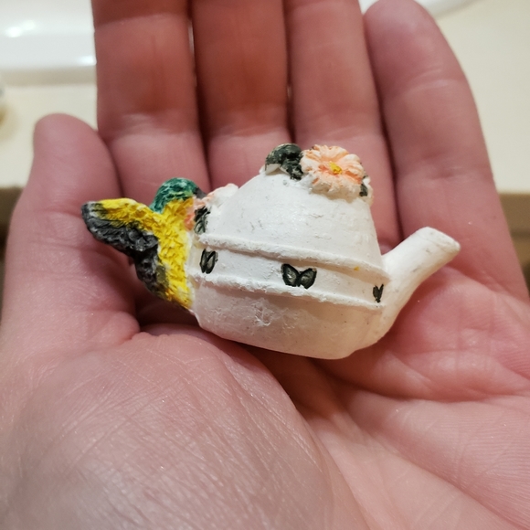 Hummingbird Tea Set - Picture 6 of 9